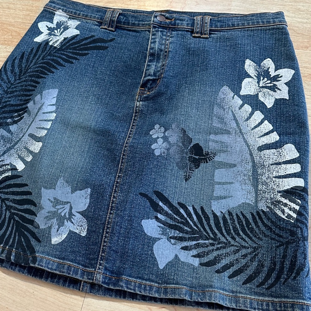 Women’s Venezia Denim Mini Skirt